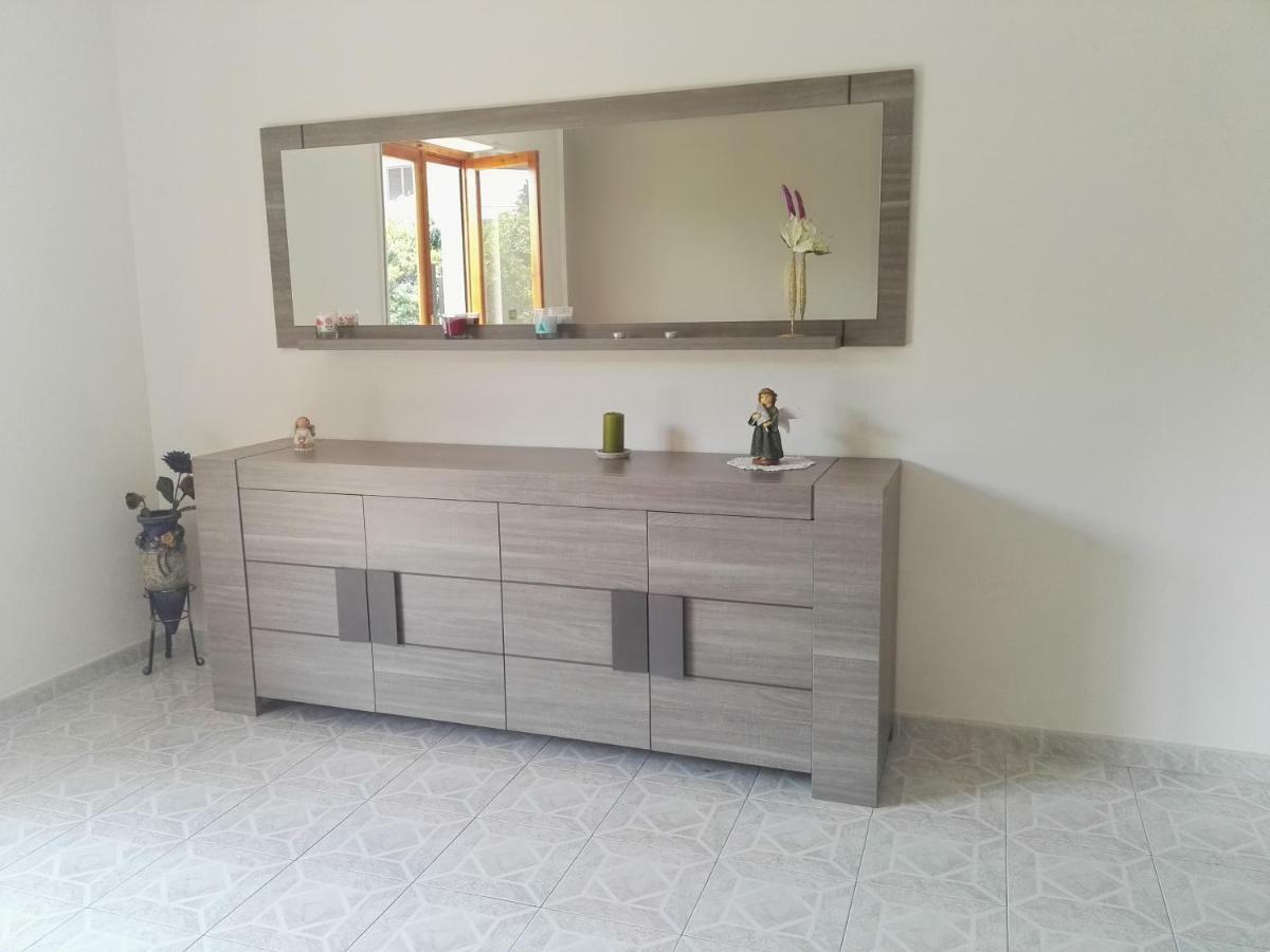 דירות אסראלה Casa Riolo מראה חיצוני תמונה